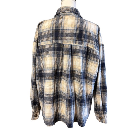 La Miel Blue Cream Plaid Button Down Shacket Frayed Raw Hem Small Oversized - Picture 2 of 8